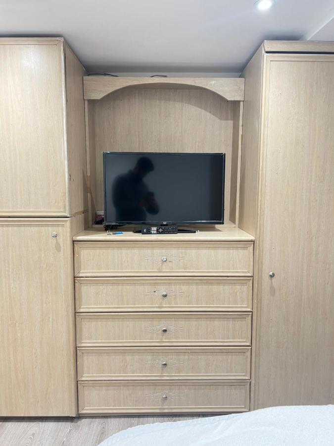 Stayeasy En-Suite ลอนดอน ภายนอก รูปภาพ