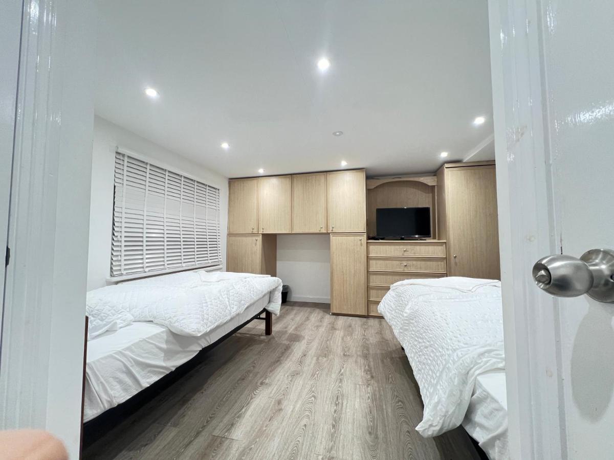 Stayeasy En-Suite ลอนดอน ภายนอก รูปภาพ